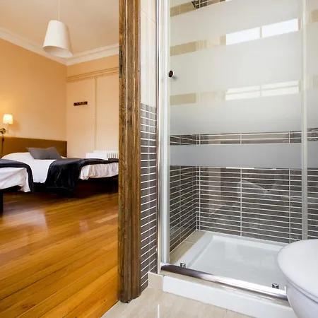 La De La Casona De 3* Sarria