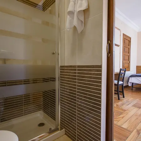 Guest house La De La Casona De 3*