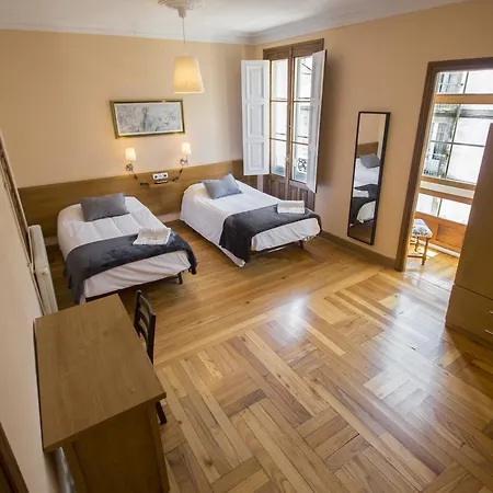 Pensjonat La De La Casona De Sarria